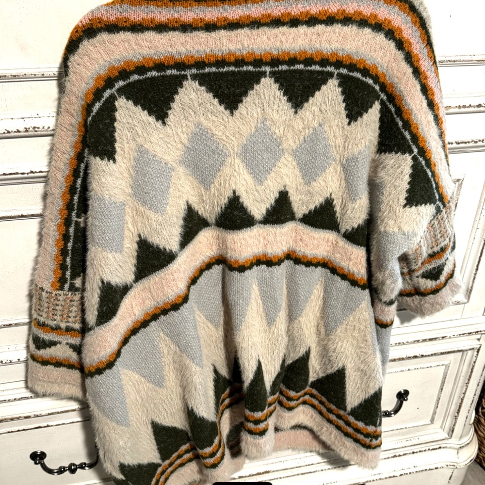 Three Bird Nest Cardigan